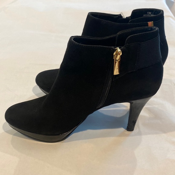 Bandolino Shoes - Bandolino Christina Black REAL Suede Ankle Booties 7.5 Shoes Heels